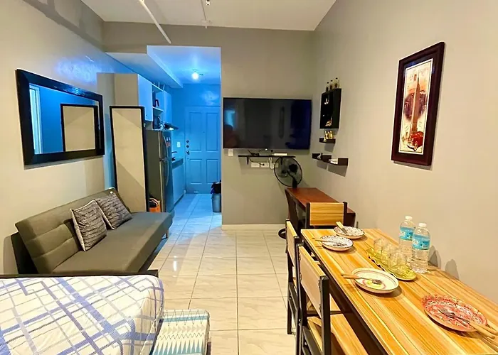 Apartment Tranquil Getaway In Quezon Manila